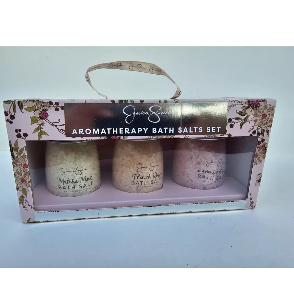 Jessica Simpson Aromatherapy Bath Salts French rose lavender Matcha mint scent